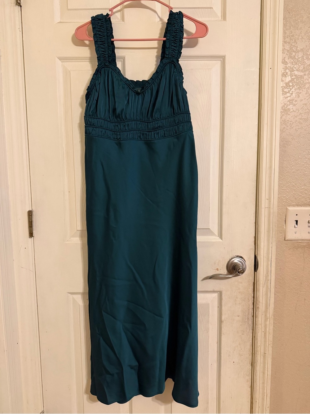 Wild fable Elegant Sleeveless Midi Dress